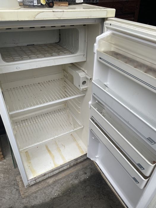 Робочі холодильники! Безкоштовна доставка!