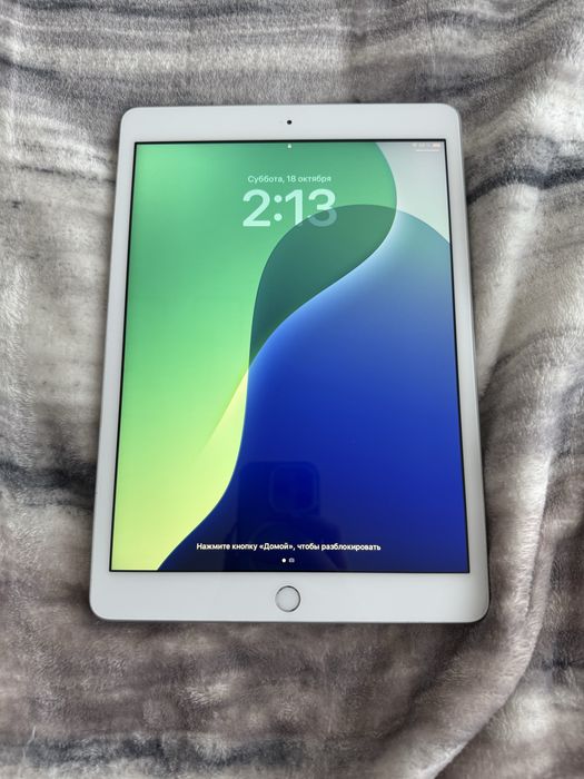 iPad 8-го покоління (128 ГБ, Wi-Fi)
