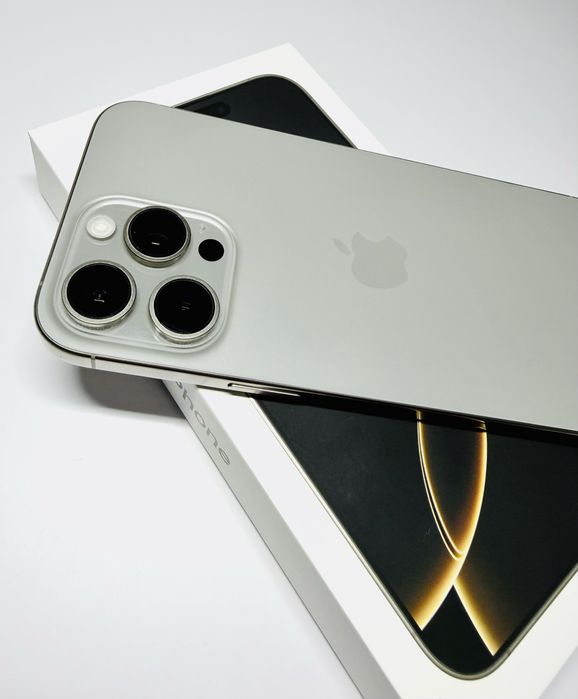 iPhone 16 Pro Max — 512 GB, Titanium Grey