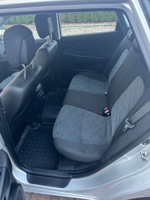 Kia Ceeʼd 2010 рік 2.0 дизель