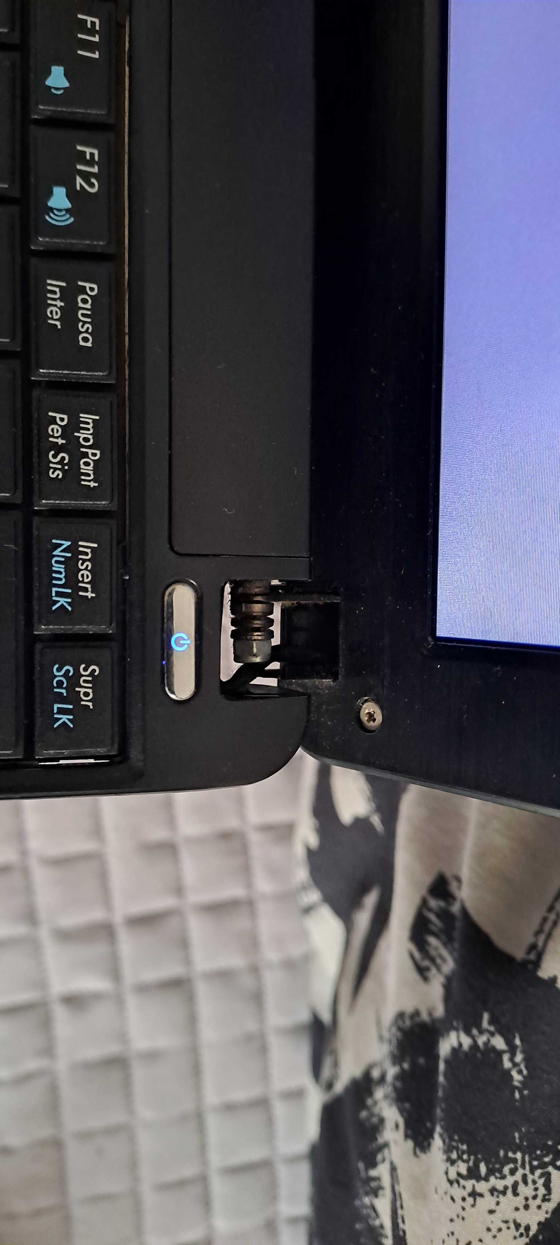 Mini portatil Asus