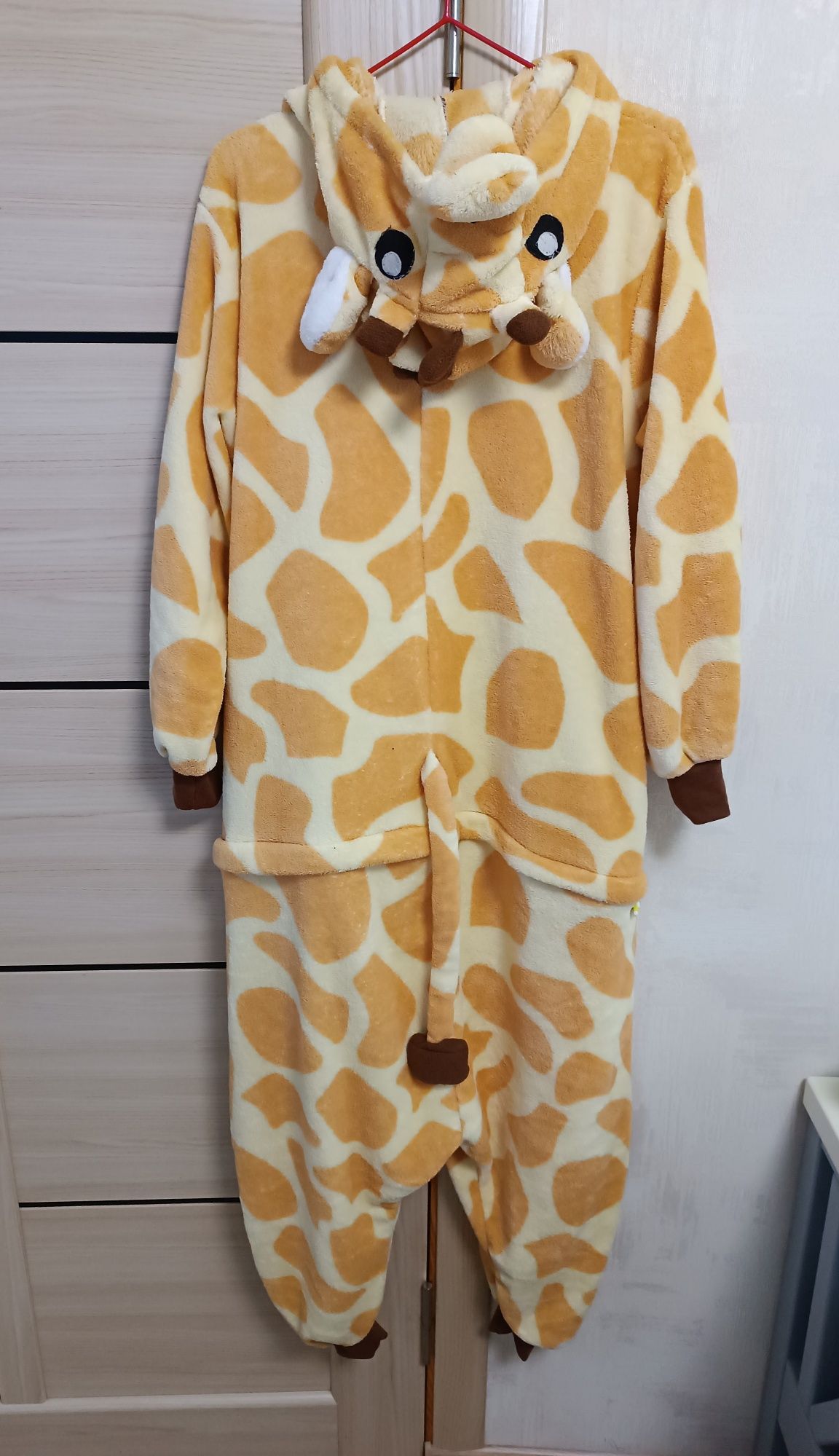 Жіноча піжама кігурумі Жираф