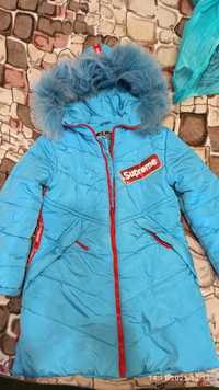 Куртка (пальто), демісезонна, зимова на овчині на дівчинку 4-6 років