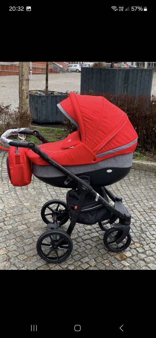 Sprzedam wozek na gwarancji