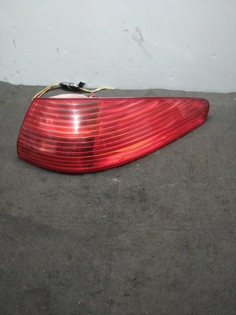 Peugeot 607 lampa lewy tył