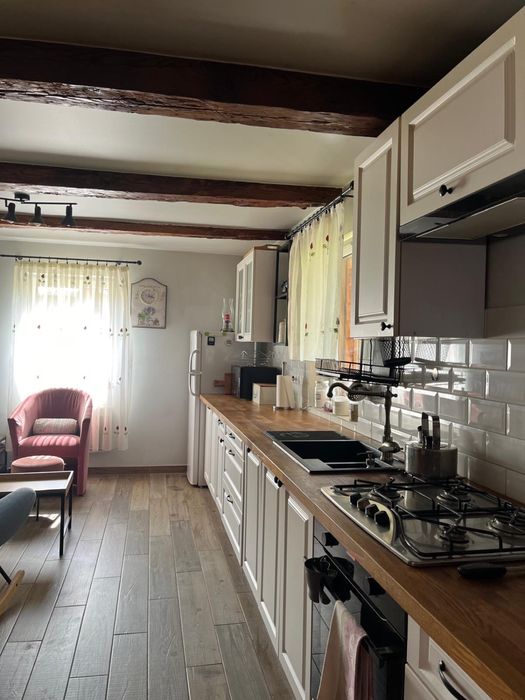 Domek do wynajęcia na dużej działce do użytku na wyłączność (z psami)