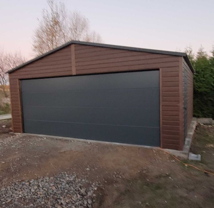 Garaż blaszany biały 6x5,8m nowoczesny brama segmentowa blachodachówka