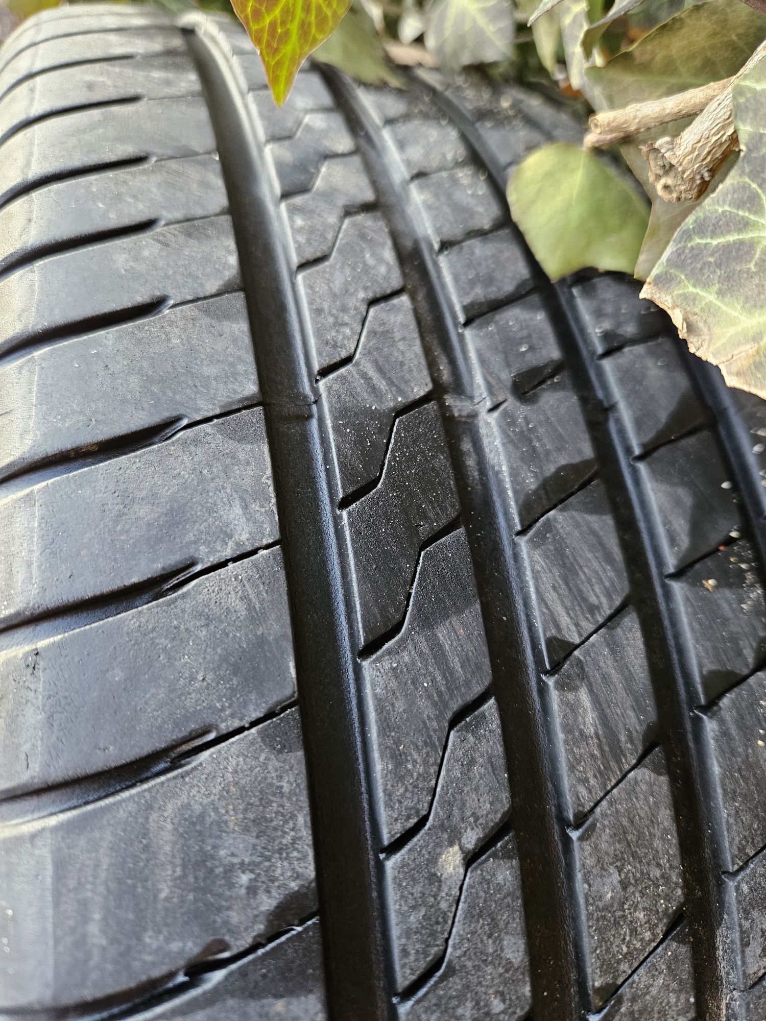Koła Skoda, felgi R 16, 215/60, opony letnie