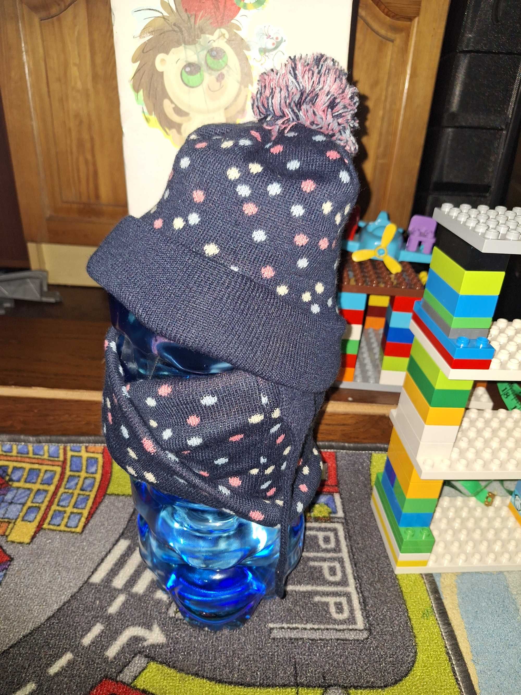 Czapka i komin Zara 1-3 lata dla królewskich bliźniaków.