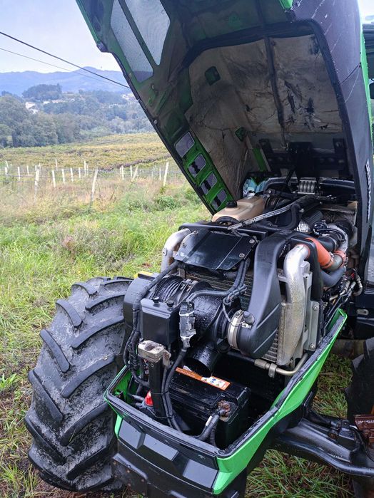 Trator Deutz 100cv 2015