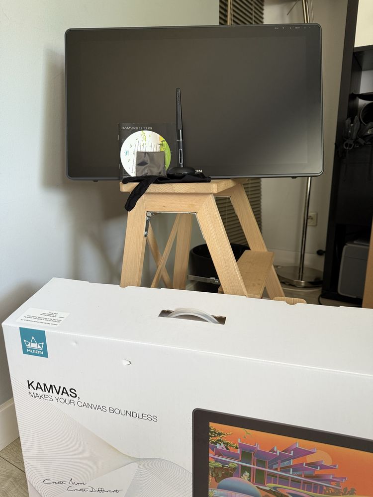 Tablet Huion Kamwas 22plus. Stan BDB! Perełka!