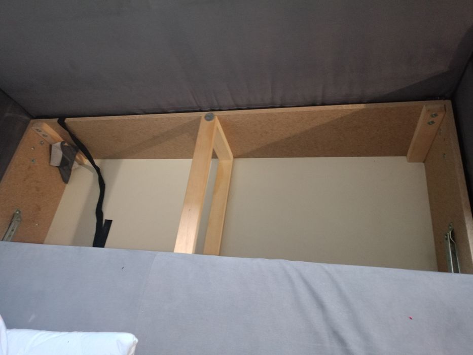 Łóżko narożnik szare