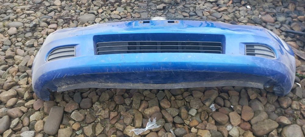 Передній бампер suzuki Swift 2005-2008