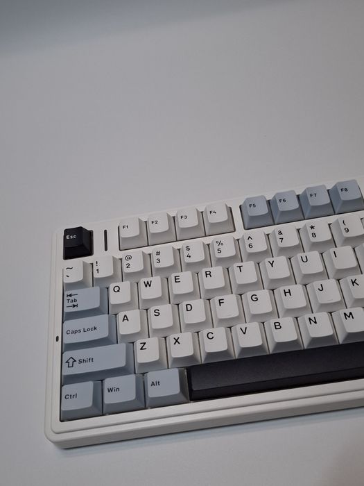 Беспроводная игровая клавиатура Aula F75