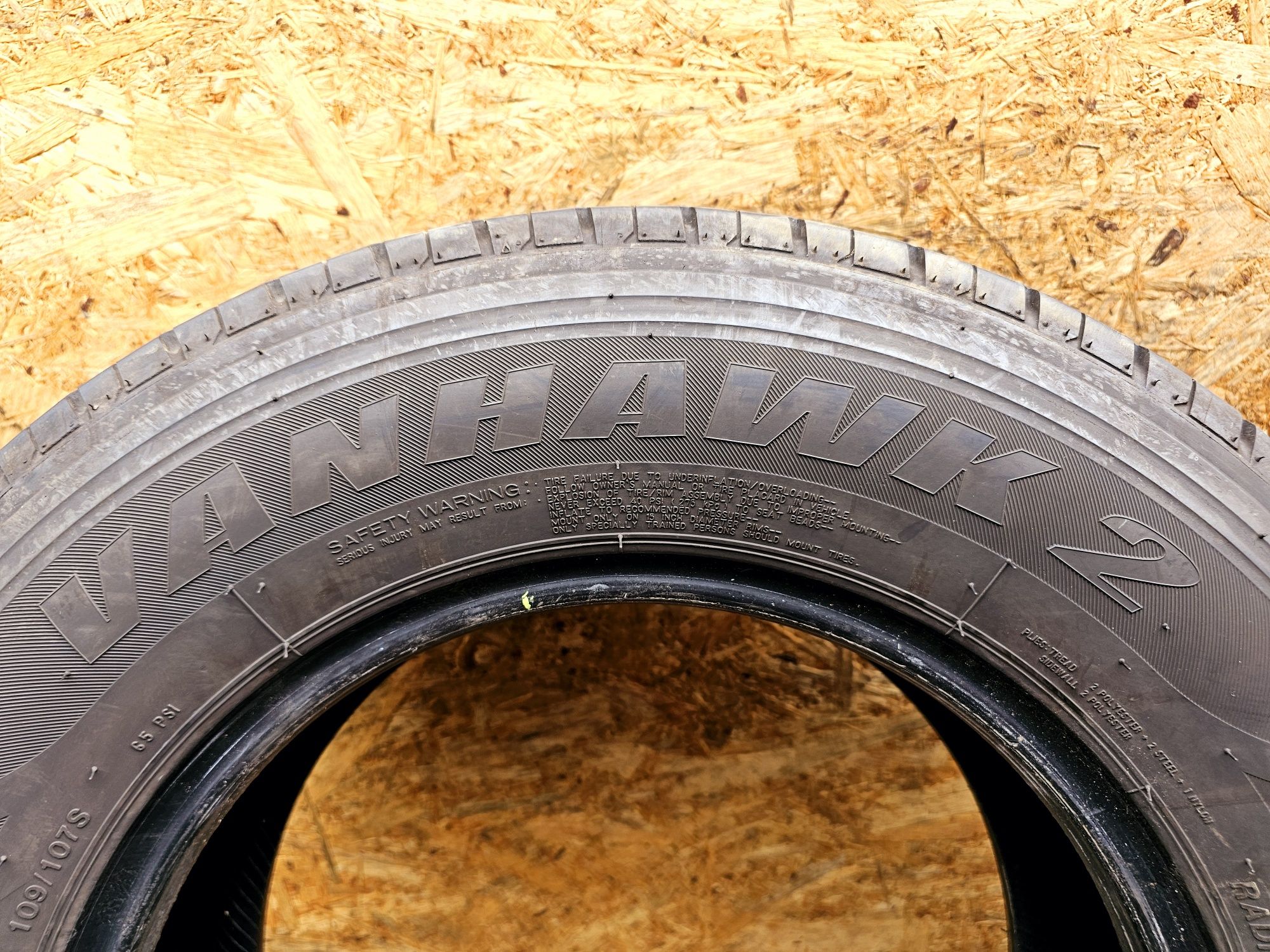 Idealne!!  8,8mm. 215/70 r15C Firestone Vanhawk 2. 4718