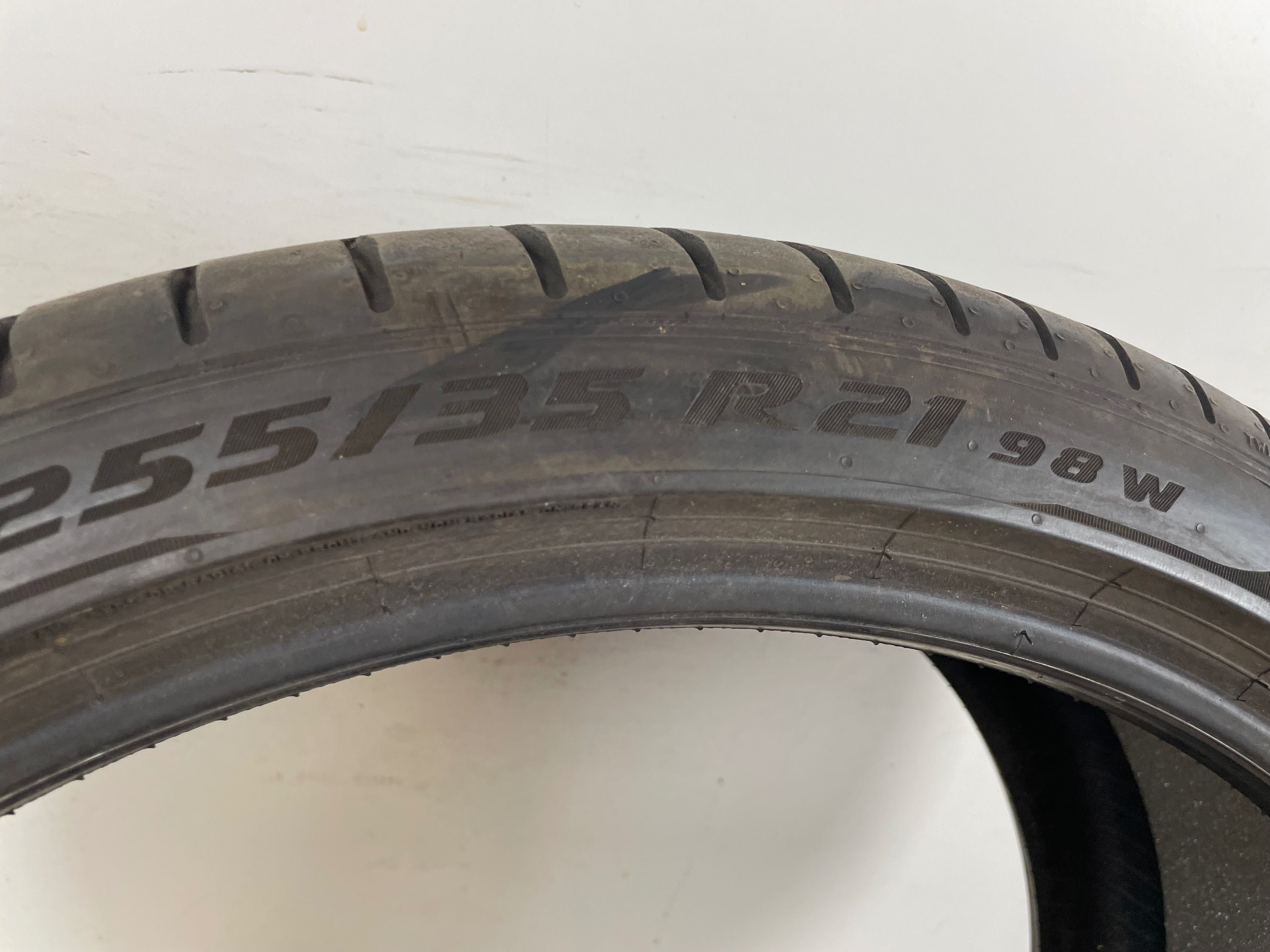 255/35R21 98W Pirelli P Zero Pz4 7mm