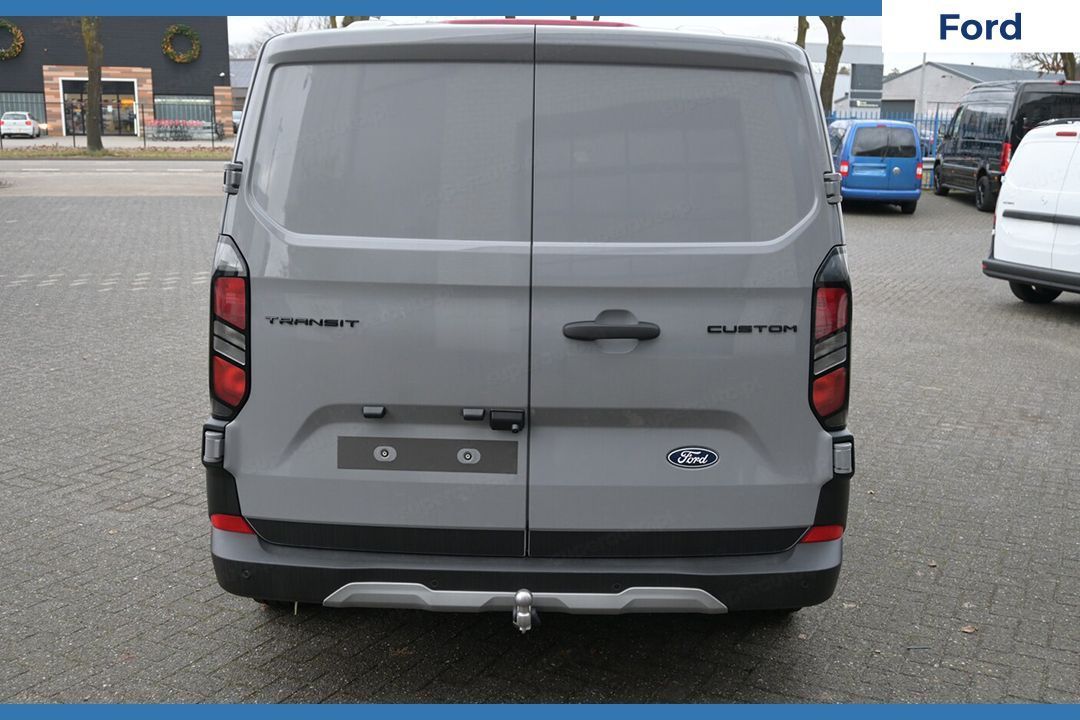Ford Transit Custom 320 L2H1 Trail 2.0 150KM  Navi !! Audio B&O !! Kamera !! Hak !!