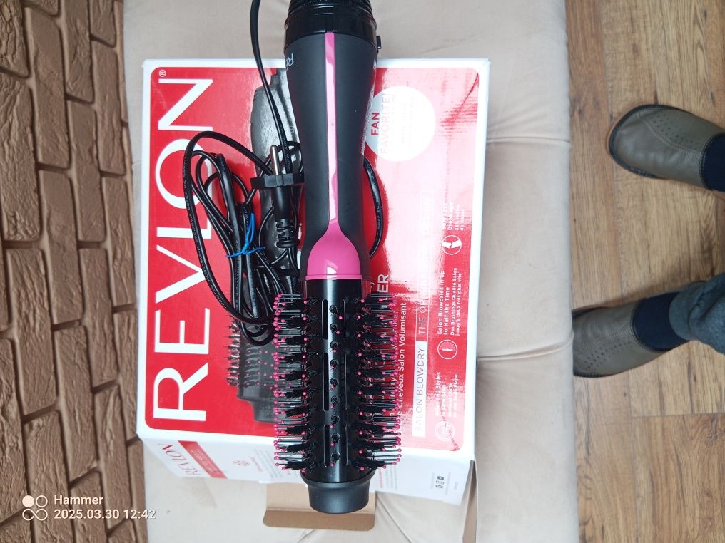 Lokówka  Revlon  modelująca włosy