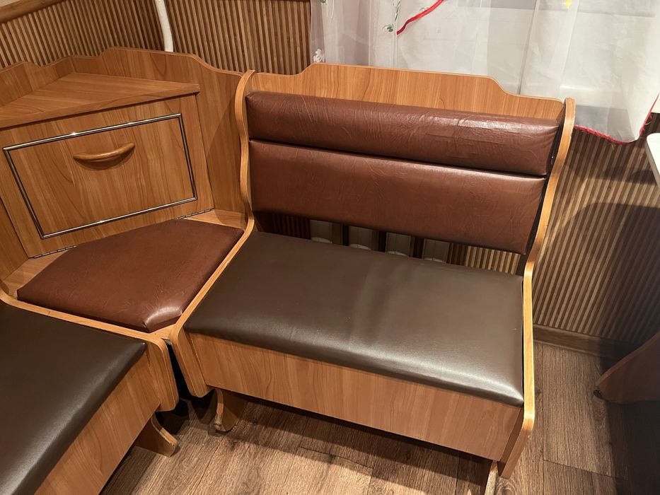 Кухонний мʼякий уголок