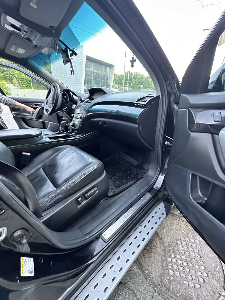 Acura MDX 2008 рік