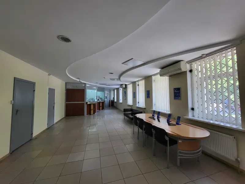 приміщення м. Житомир, вул. Небесної Сотні, буд. 41