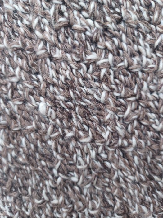 Mantinha ( feita á mão)