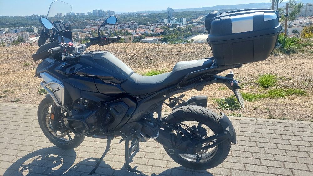BMW R1300GS TripleBlack 2024