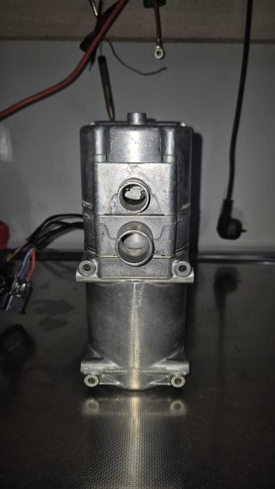 Nowe Ogrzewanie wodne Hydronic II D5S 12V 5KW Ford Transit Custom
