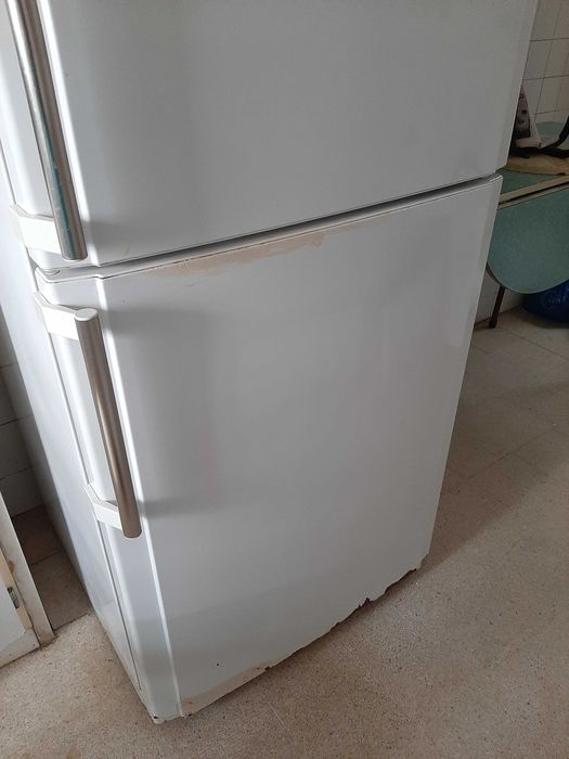 Frigorífico Ariston Hotpoint HA70BE 72X No Frost
