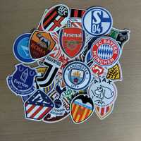 39 Stickers Autocolantes Clubes de Futebol Champions