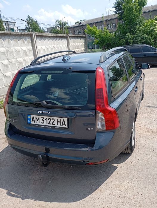 Volvo v50 1.8Бензин