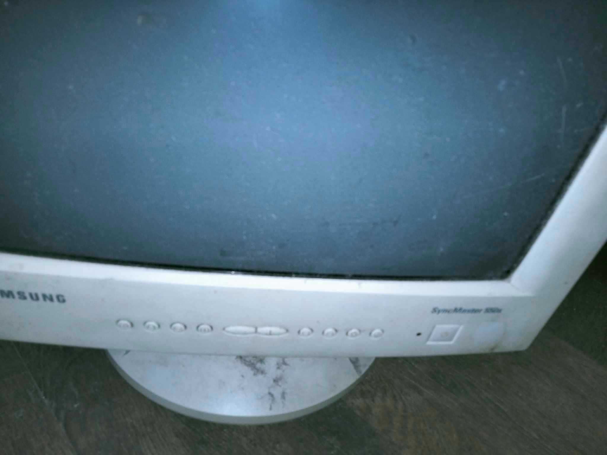 Monitor SAMSUNG SyncMaster 550b, робочий