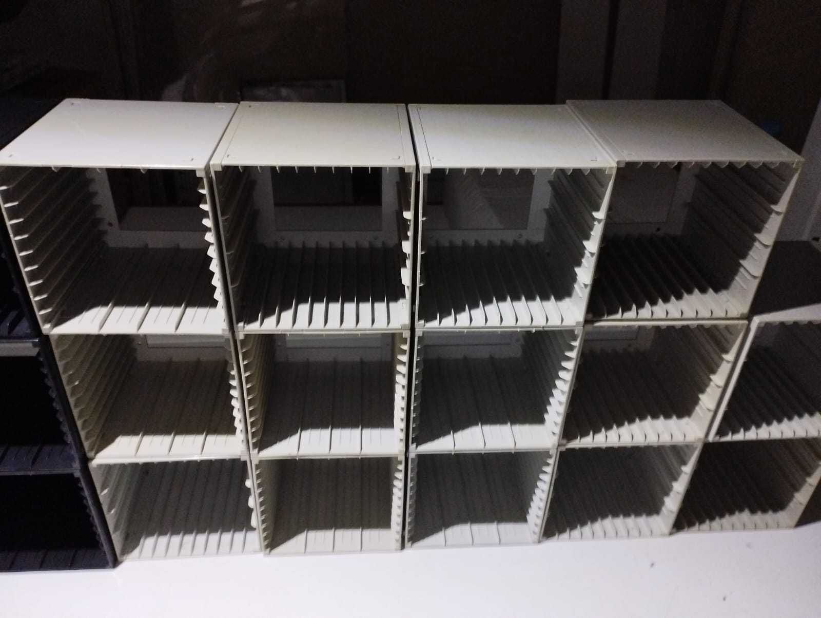 Caixas Para Arrumação com Capacidade de 10 CDS ou DVDS