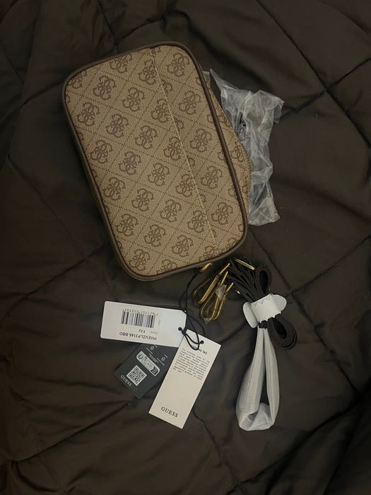 Bolsa Guess nova nunca usada