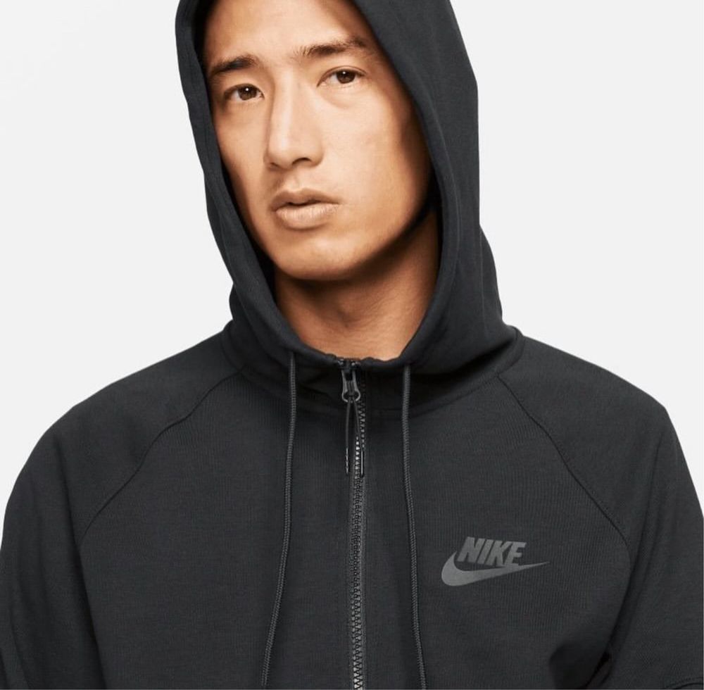 легкий костюм Nike Sportswear Essentials