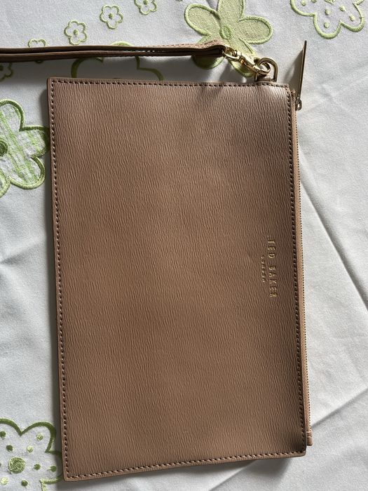 Ted Baker косметичка(клатч)