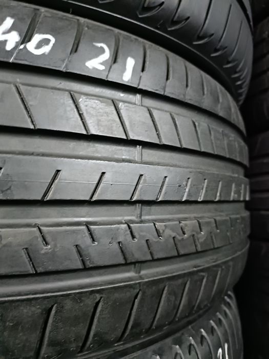 Pneus 245/40/21 RFT