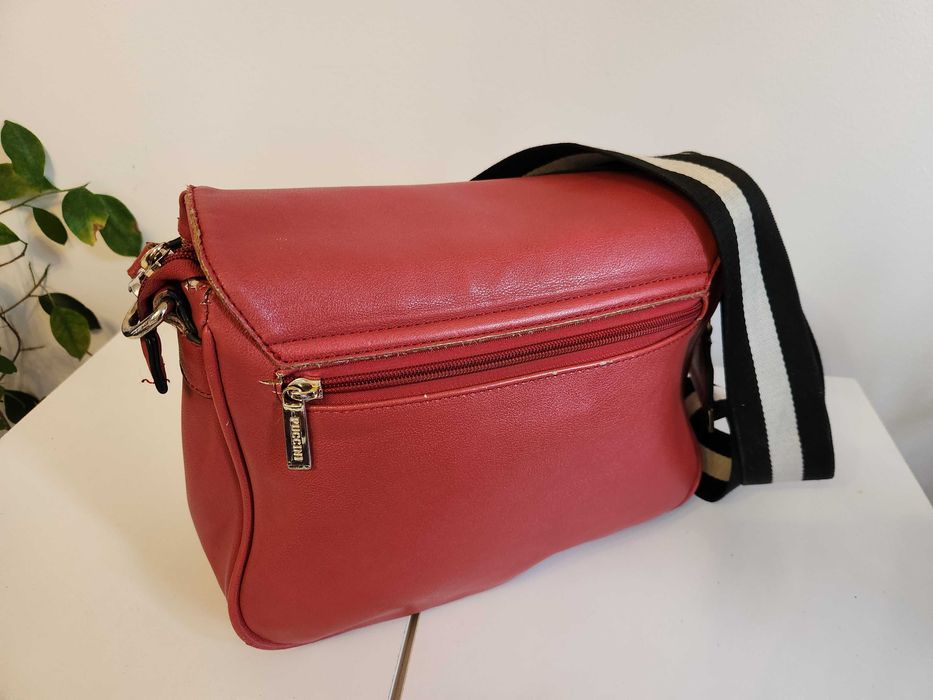 Torebka damska na ramie PUCCINI czerwony mat czerwona 30x25cm