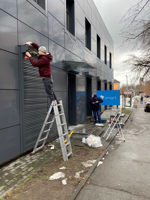 Захисні та броньовані ролети від виробника | Стійкі до вибухів |