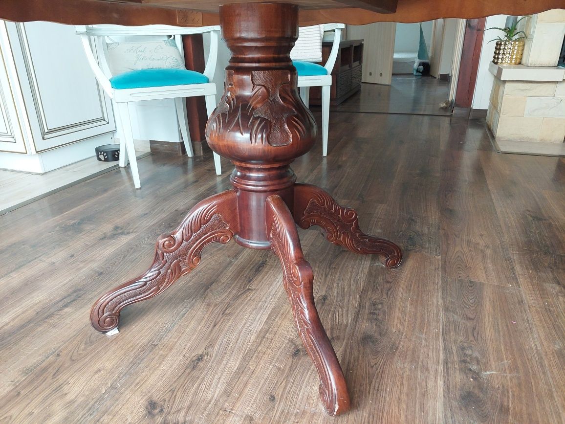 Stół drewniany okrągły