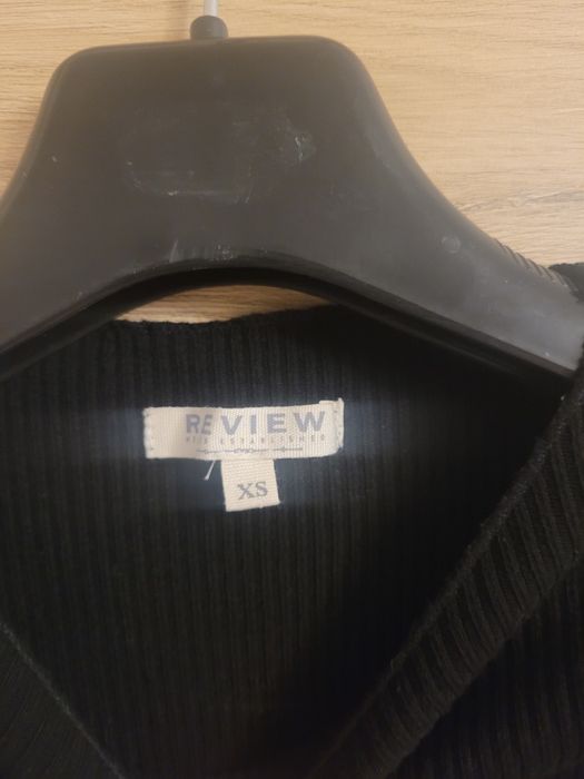 Mała czarna, prążkowana, sukienka dzianinowa. Nowa bez metki