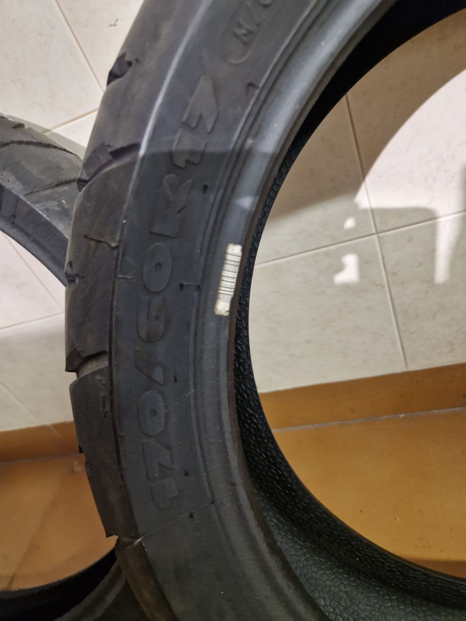 Pneus michelin anakee 3 para despachar...