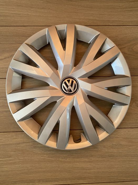 Ковпаки,колпаки оригінальні Вольксваген R16 4шт.