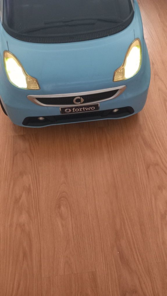 Carrinho Smart forTwo infantil