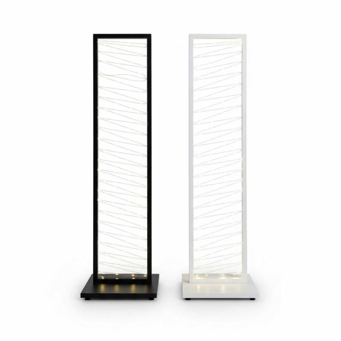 Lampa dekoracyjna Symfonia Spokoju drewniana, LED ciepłe światło USB-C