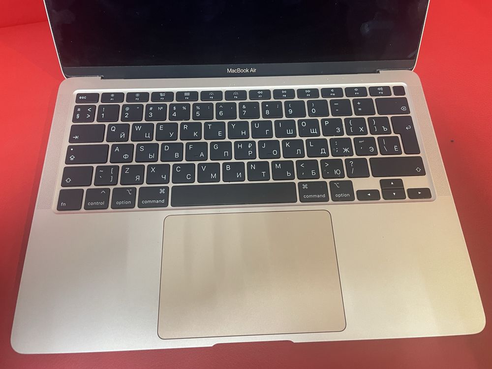 Ноутбук MacBook a2179 (2020 року)
