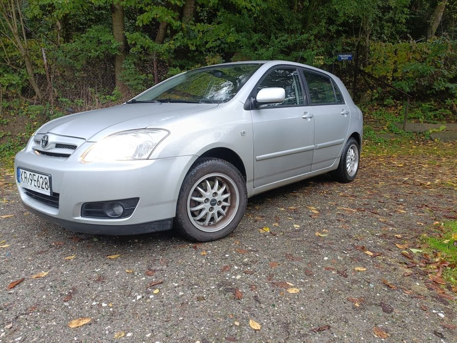 Toyota Corolla 1,4 97 KM