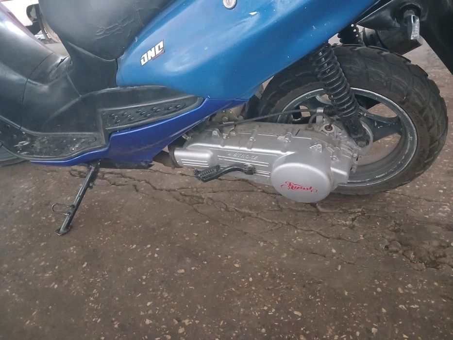 Скутер 150 кубиков