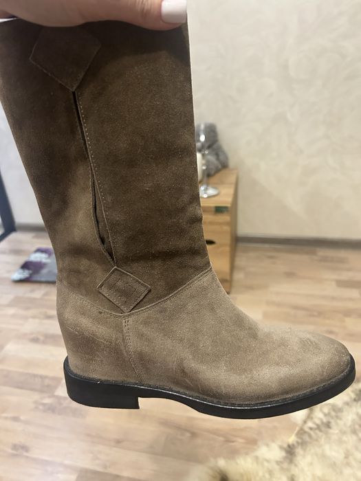 Продам сапожки жіночі L’estrosa