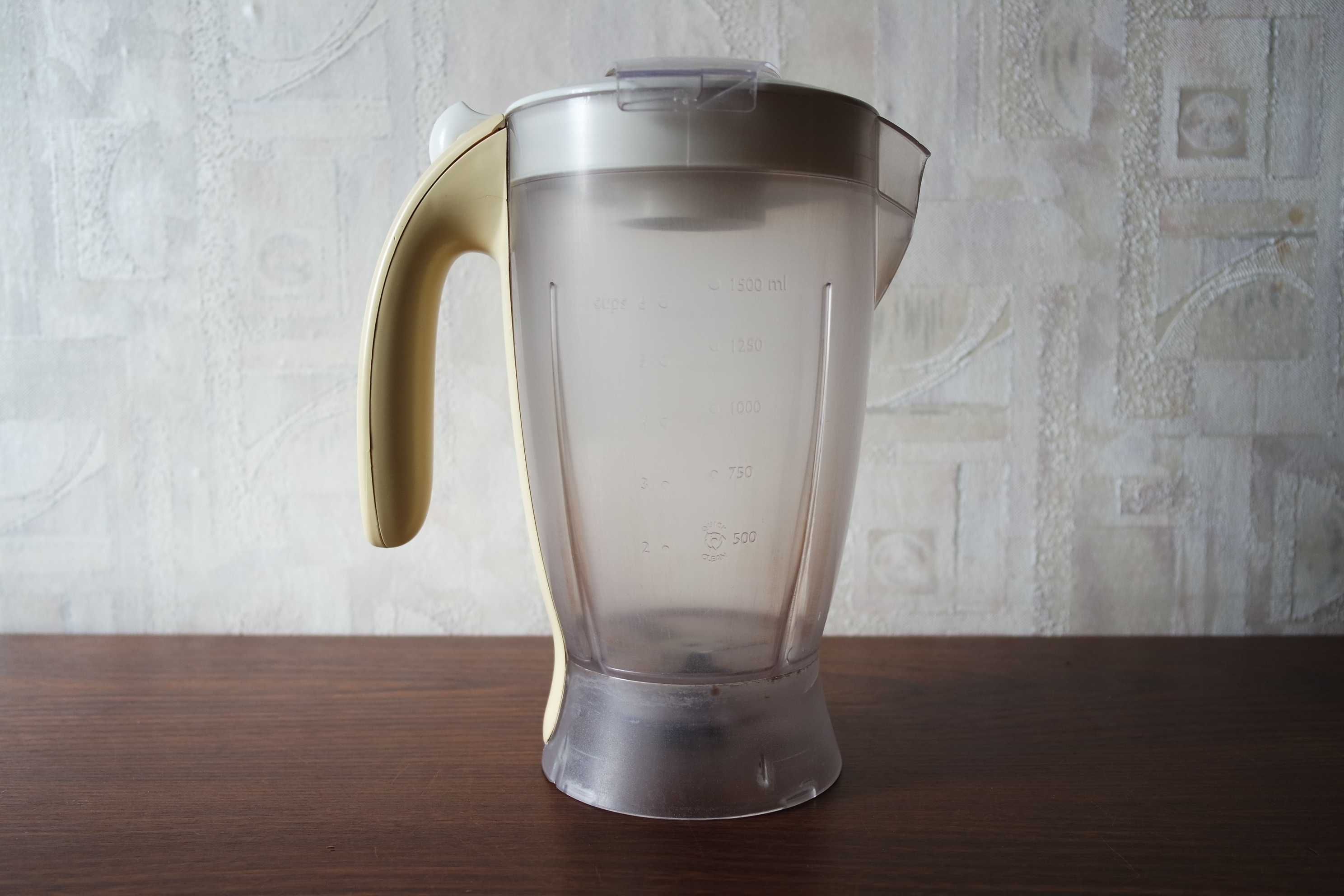Продам кухонный комбайн Philips Essence HR 7754.